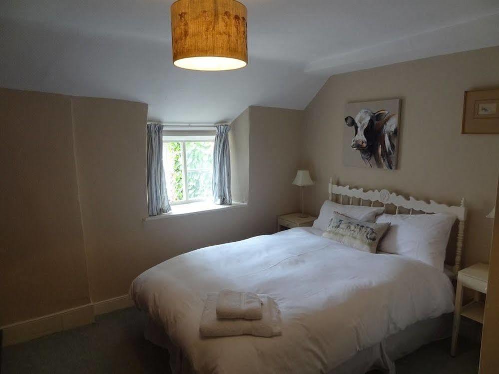 Bed and Breakfast Huxham Farmhouse East Pennard Exterior foto