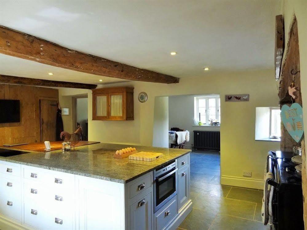 Bed and Breakfast Huxham Farmhouse East Pennard Exterior foto