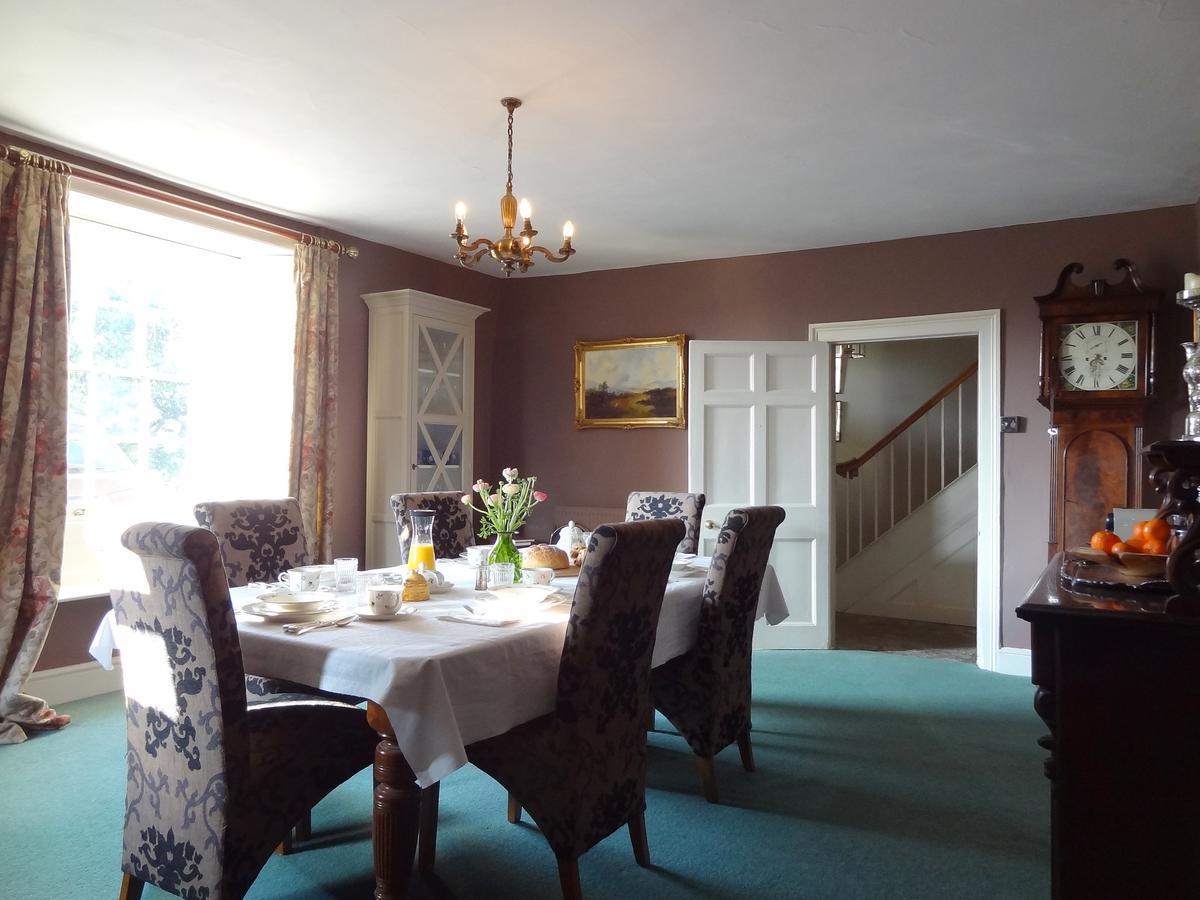 Bed and Breakfast Huxham Farmhouse East Pennard Exterior foto