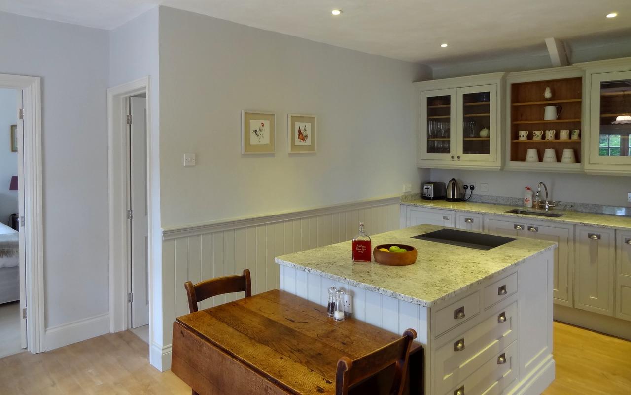Bed and Breakfast Huxham Farmhouse East Pennard Exterior foto