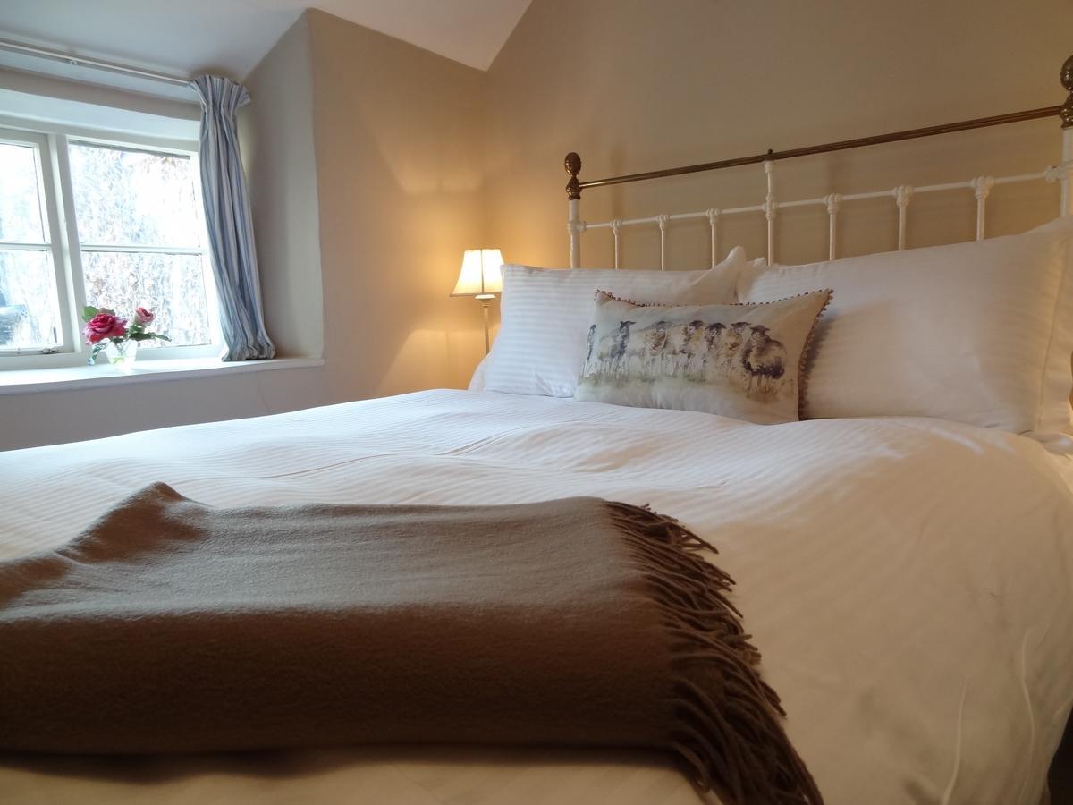 Bed and Breakfast Huxham Farmhouse East Pennard Exterior foto